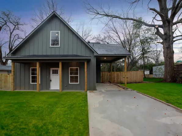 1007 N Rodeo St, Gladewater, TX 75647