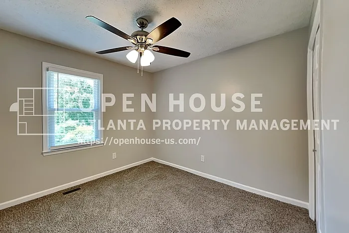 450 Sumer Ln N — Photo 12