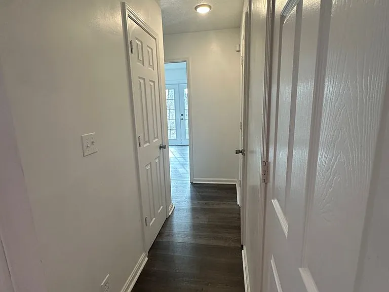 4220 Sunset Ave — Photo 18