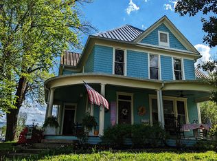 15 Cleveland Ave, Pikeville, TN 37367
