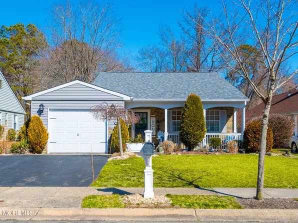20 Banbury Avenue, Manchester, NJ 08759