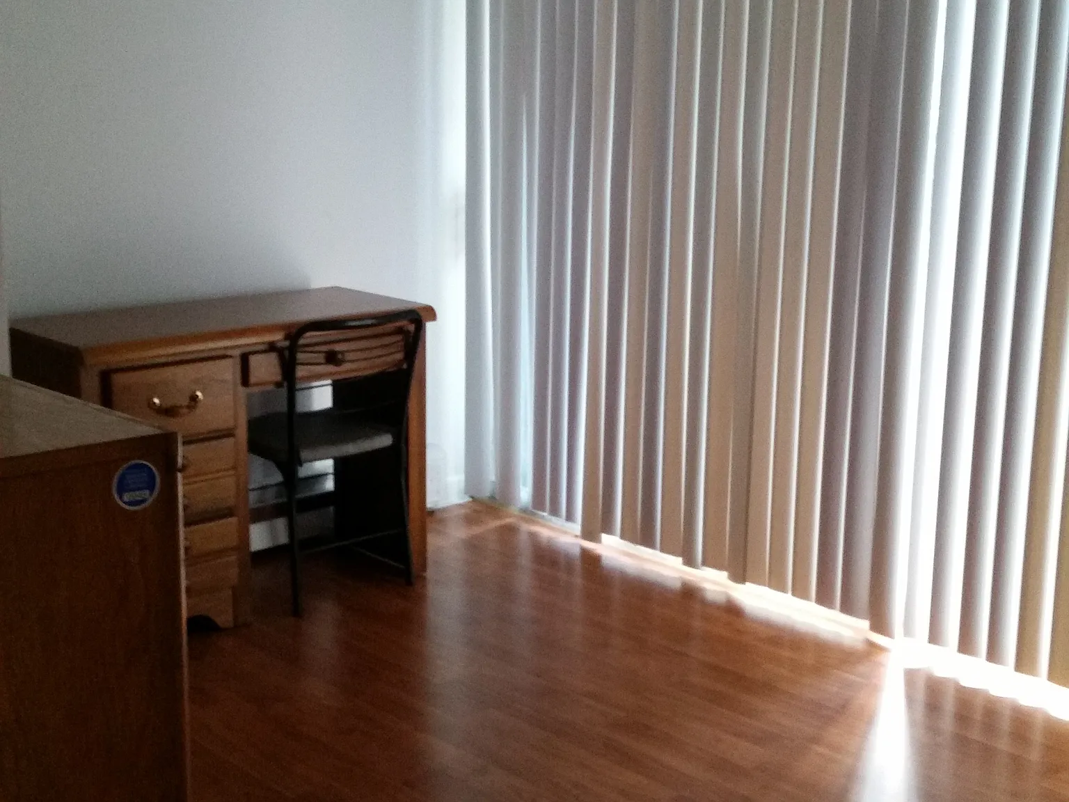 6 bed, 1750 sqft, $7,200 — Photo 4