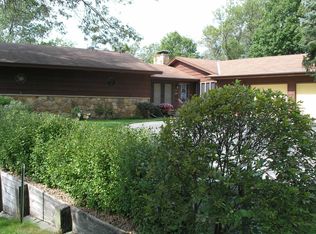 6 River Heights Dr NE, Melrose, MN 56352