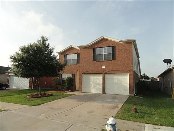 3rd image of 15039 Sugar Place Dr