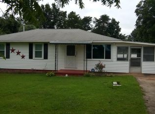 100 Onyx Ln, Easley, SC 29640