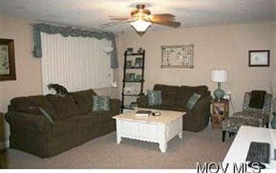 3rd image of 54 Brooktree Dr