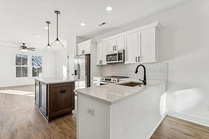 5015 Grayton Aly — Photo 84
