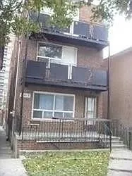 2015 Davenport Rd #2