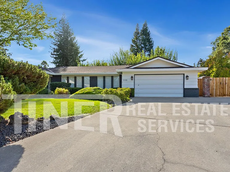5100 Turnsberry Ct — Photo 6