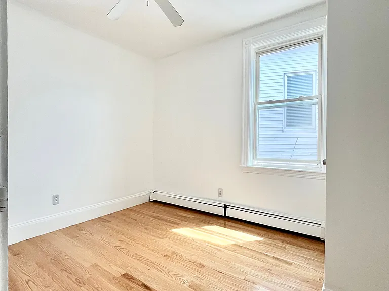 200 Highland St #3 — Photo 3