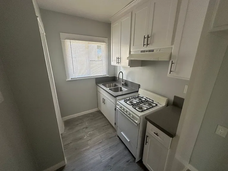 Magnolia LB — Photo 2