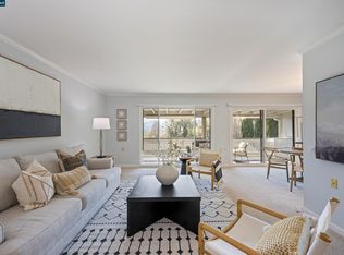 2817 Golden Rain Rd APT 7, Walnut Creek, CA 94595