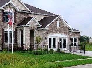 1103 William Penn Dr, Wentzville, MO 63385