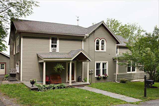 1st image of 2 Curry Ln
