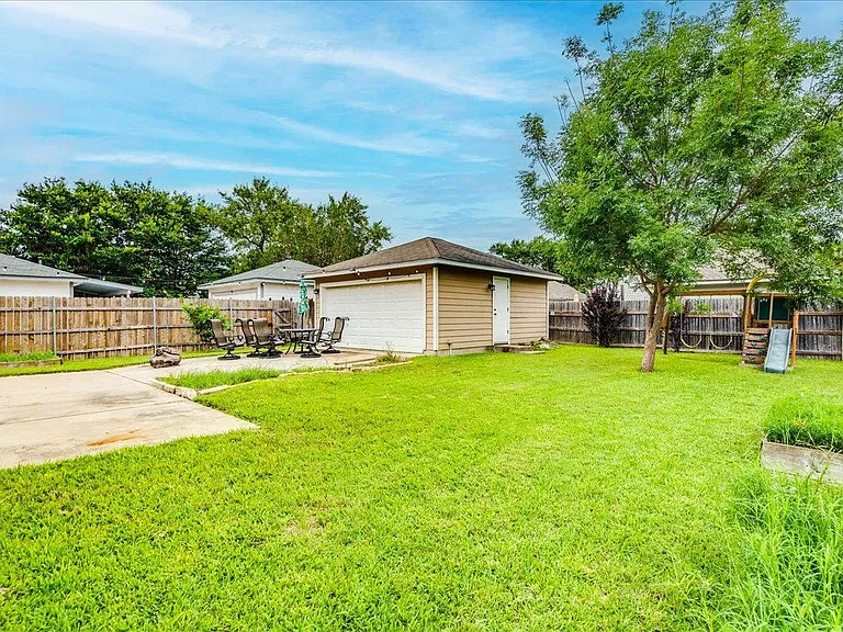 260 Tobin Dr — Photo 32