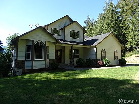 2nd image of 2860 Navy Dr NW