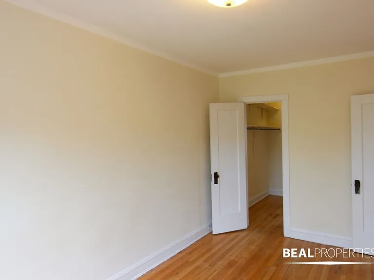 2112 W Ainslie St #N3 — Photo 9