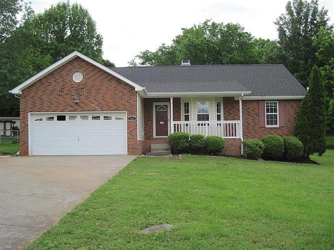 1st image of 2665 Marymont Dr