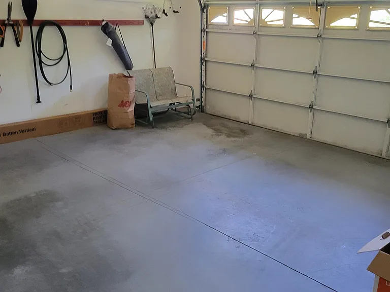 111 Gilford Ter — Photo 37