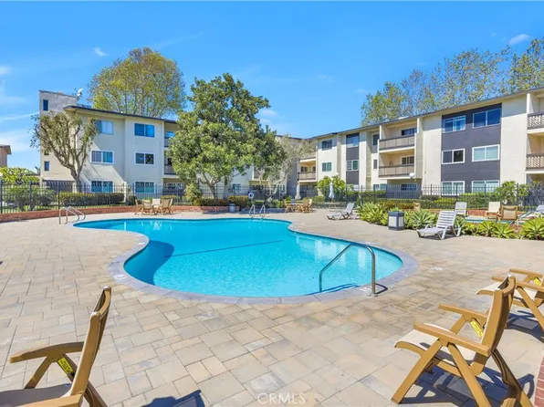 12200 Montecito Rd APT D222, Seal Beach, CA 90740