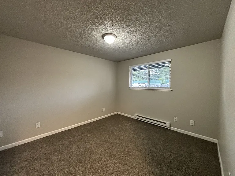 Bridgeporter Apartments — Photo 19