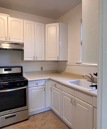 2nd image of 1224 Bellevue Ave #4