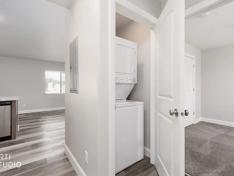 100 E First South St #104 — Photo 7