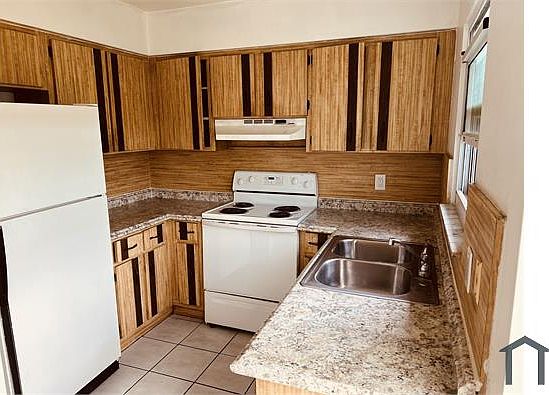 4th image of 4684 SW 29th Ter #1