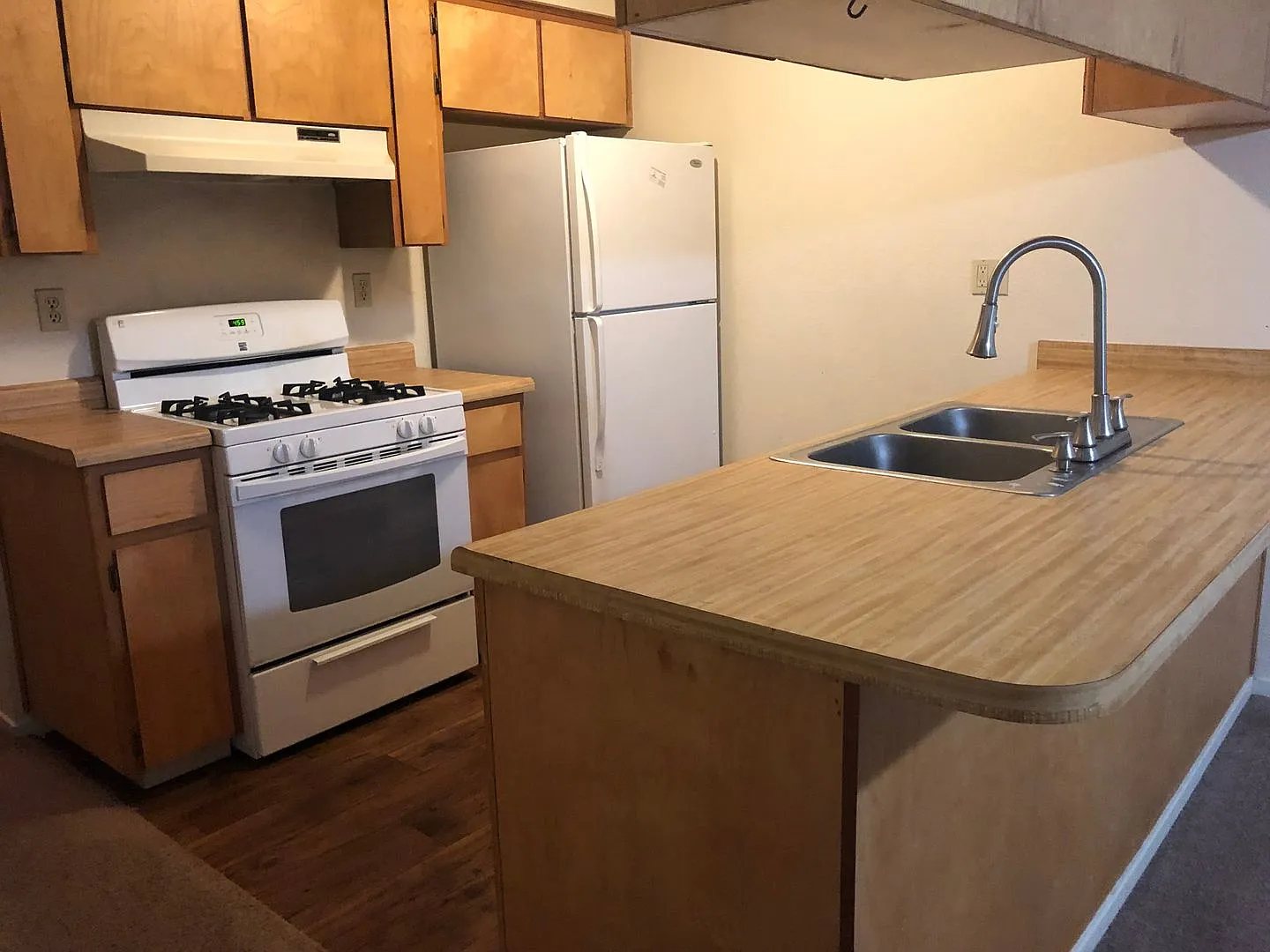 McCormack Duplex — Photo 3