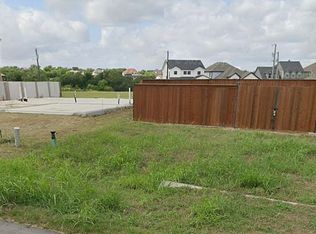 7625 Lakeview Dr, The Colony, TX 75056