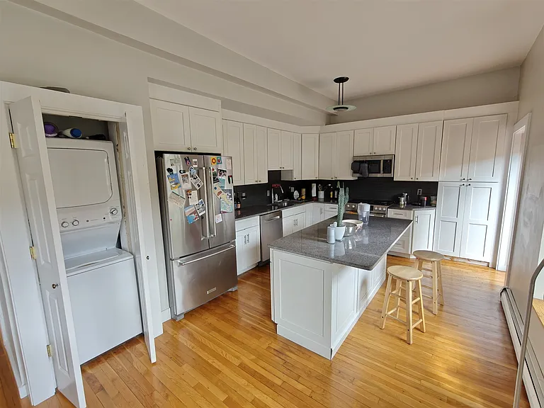238 Columbia St #3W — Photo 26