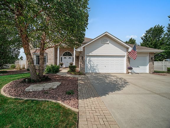 2nd image of 18122 Semmler Dr