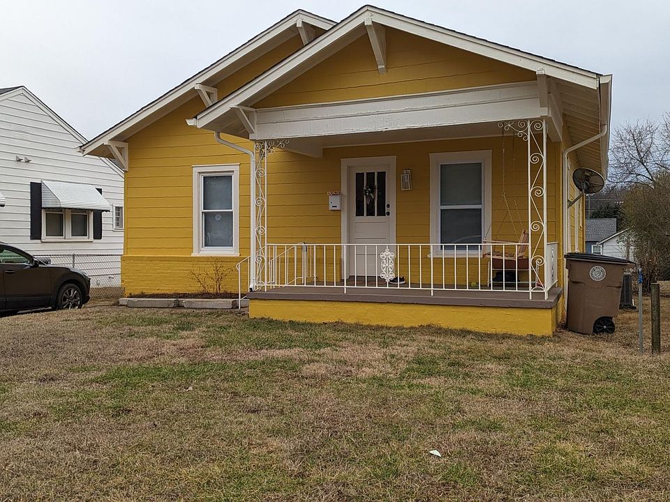 1st image of 822 Banks Ave