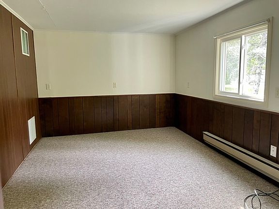 5th image of 28 Baldwin Dr