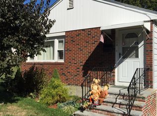 114 Durnell Ave, Roslindale, MA 02131