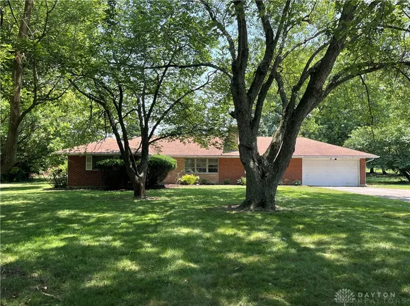 7210 McEwen Rd, Dayton, OH 45459