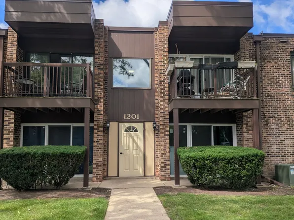 1201 Pleasant Run Dr APT 312, Wheeling, IL 60090