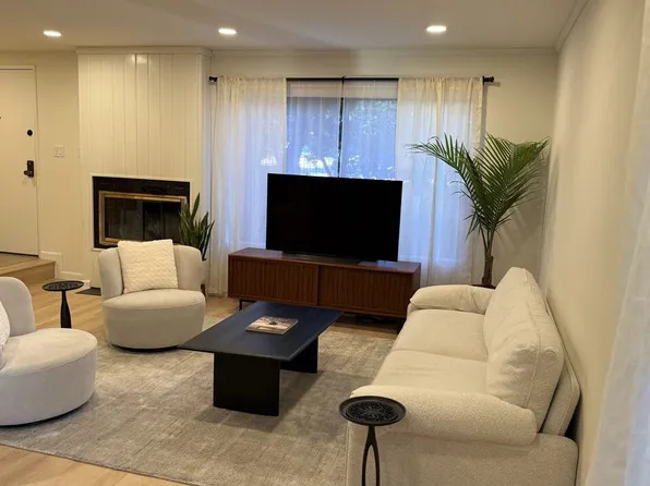 356 N Orange Grove Blvd, Pasadena, CA 91103