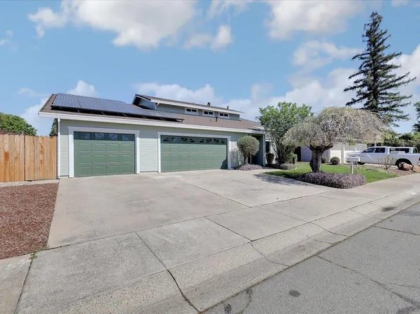 1571 Coats Dr, Yuba City, CA 95993