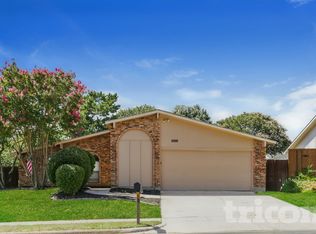 3816 Aspenwood Dr, Bedford, TX 76021