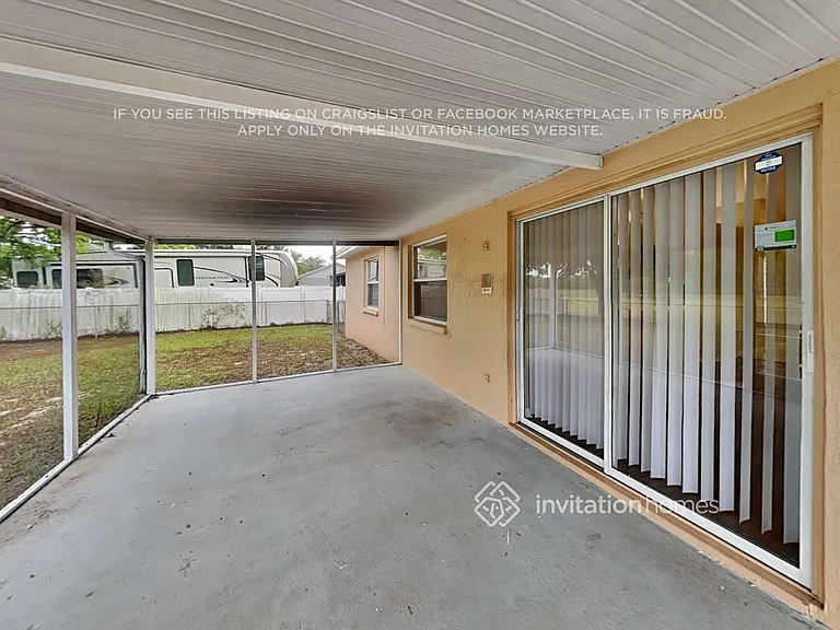 7925 Kaitlin Cir — Photo 14