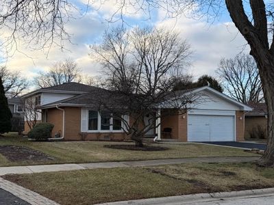 (Undisclosed Address), Mount Prospect, IL, 60056