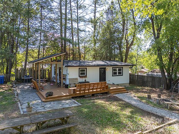 4th image of 1737 Shano Dr