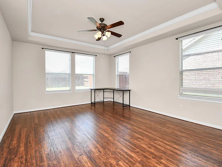 8627 Sweet Pasture Dr — Photo 17