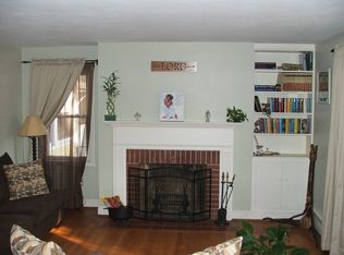 195 Long Hill St, East Hartford, CT 06108