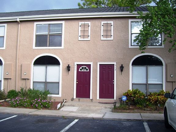 4th image of 611 Casa Park East Ct