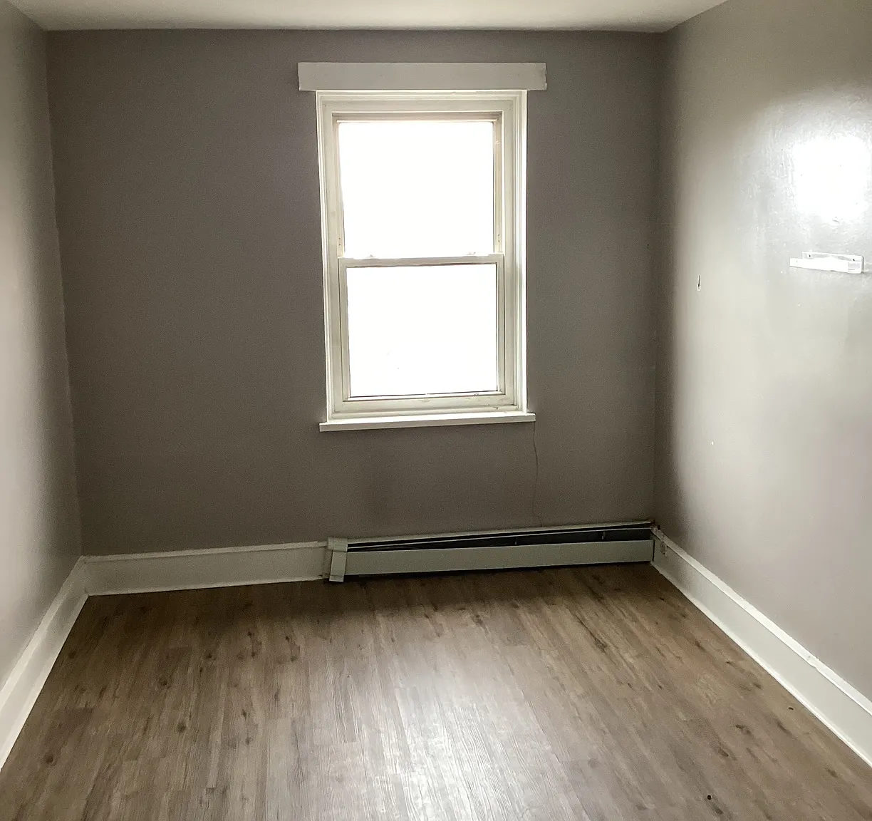 2 bed, $1,400 — Photo 3