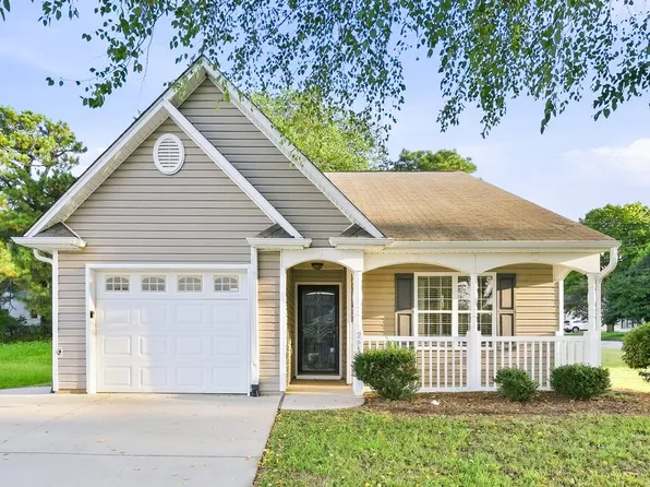 296 Konnoak Village Cir, Winston Salem, NC 27127