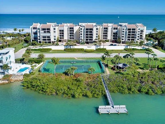 3rd image of 19670 Beach Rd #B323