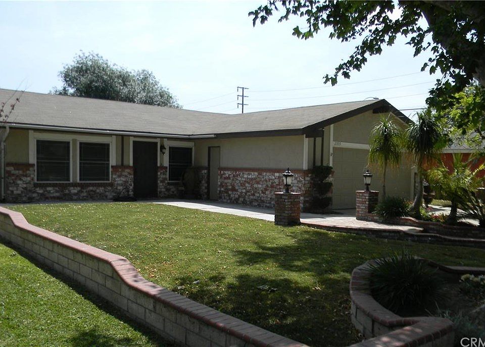 1st image of 2959 S Desert Forest Ave